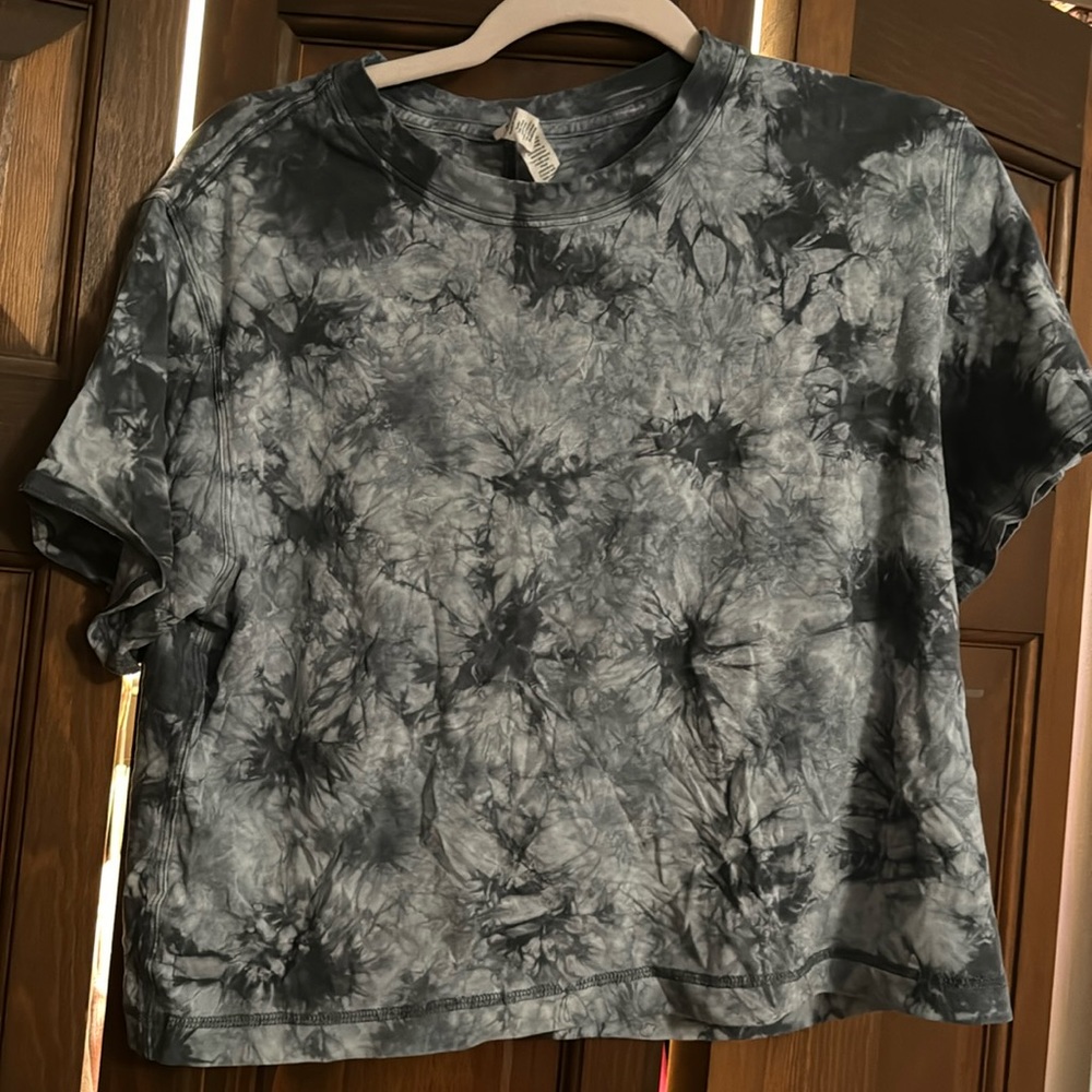 lululemon diamond dye cropped tee